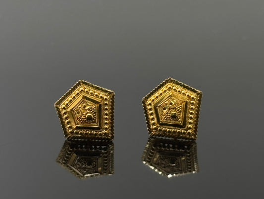 22K Solid Gold Fancy Studs ES157