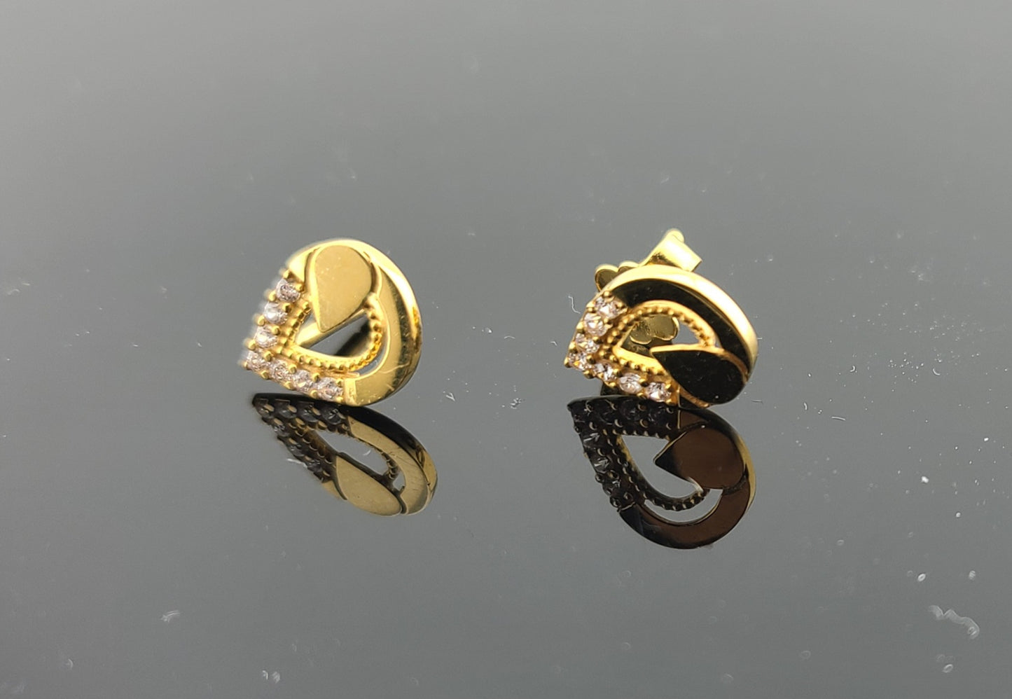 22K Solid Gold Children Studs ES1583