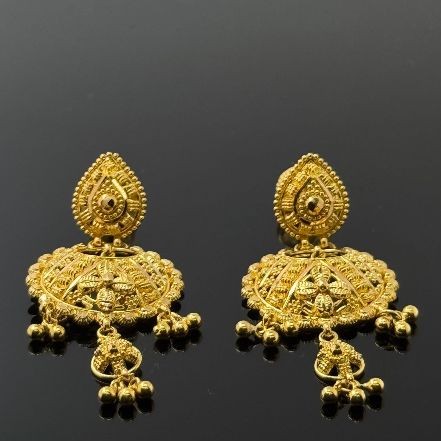 22K Solid Gold Fancy Studs ES162