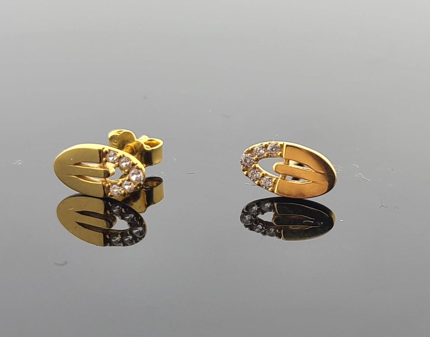 22K Solid Gold Children Studs ES1654