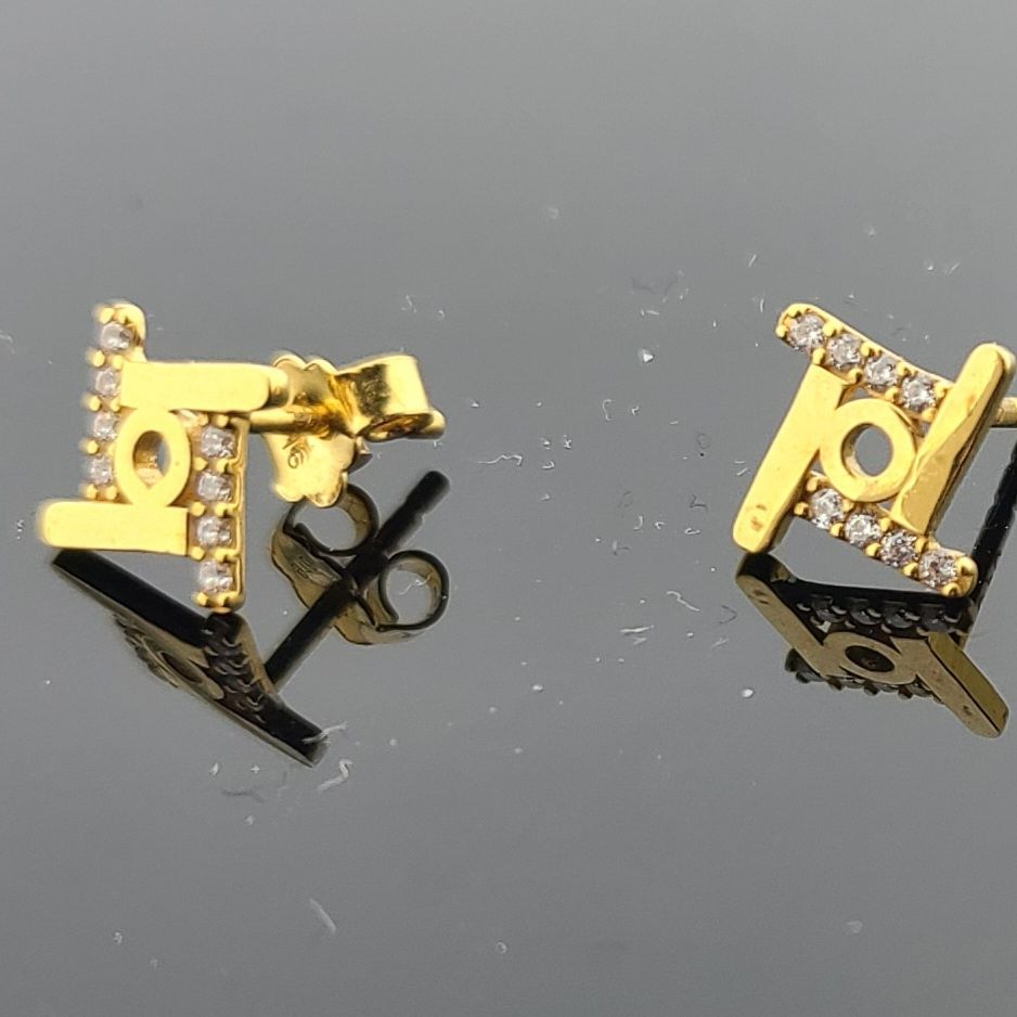 22K Solid Gold Children Studs ES1680