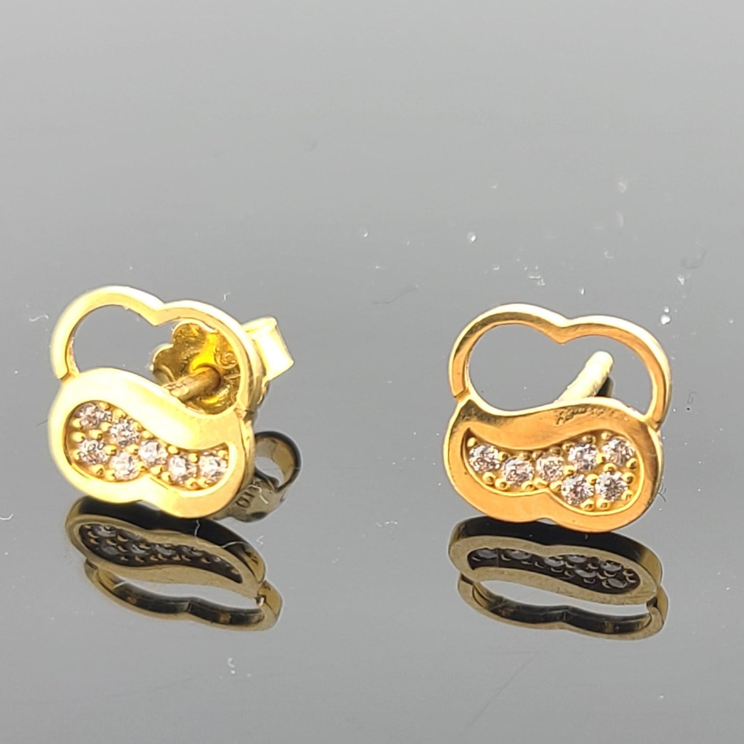 22K Solid Gold Children Studs ES1682