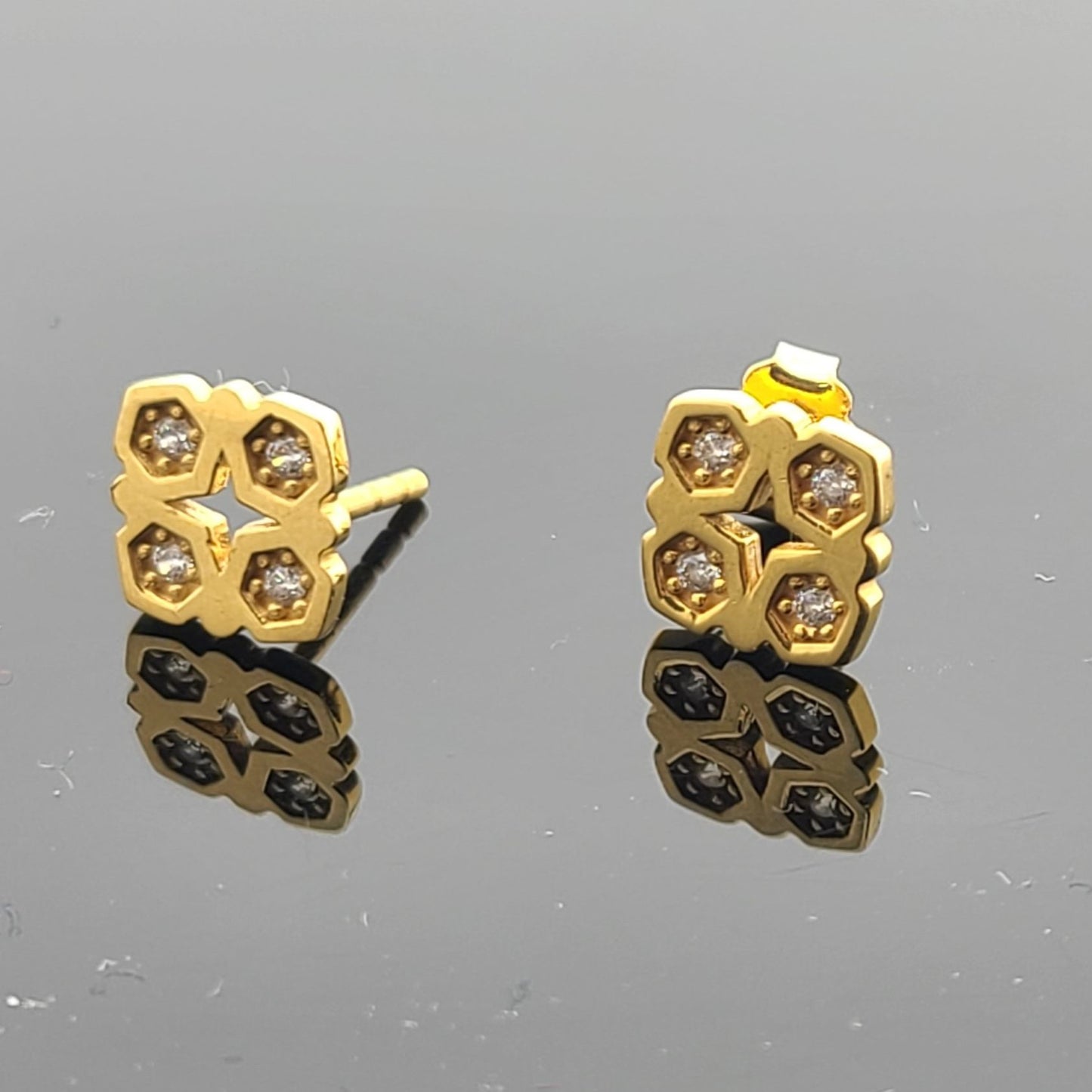 22K Solid Gold Children Studs ES1873