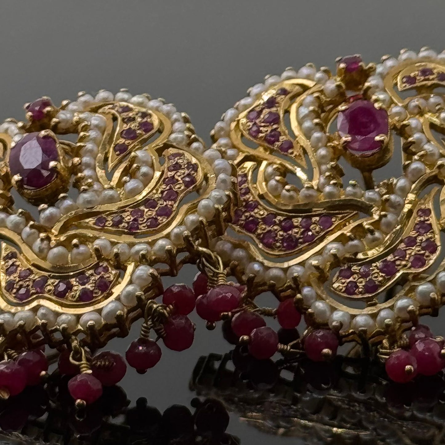 22K Solid Gold Fancy Studs ES223