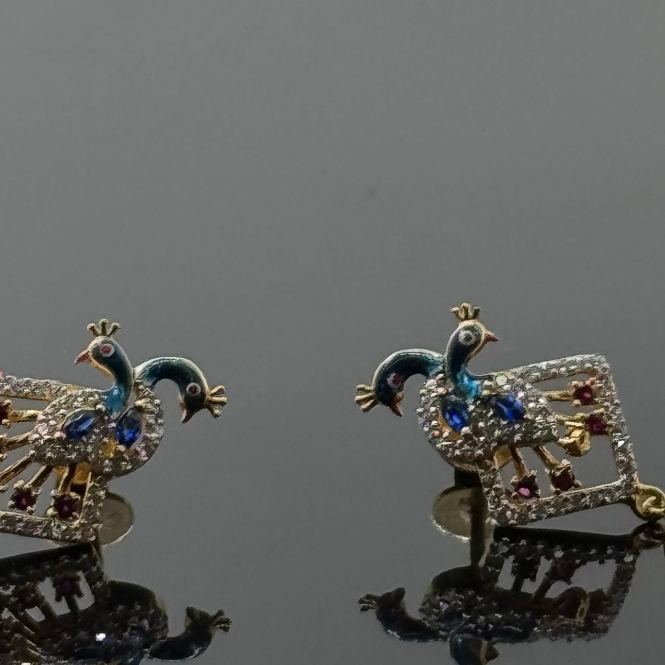 22K Solid Gold Fancy Studs ES229