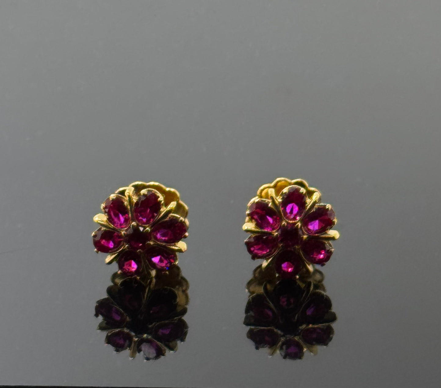 22K Solid Gold Fancy Studs ES230