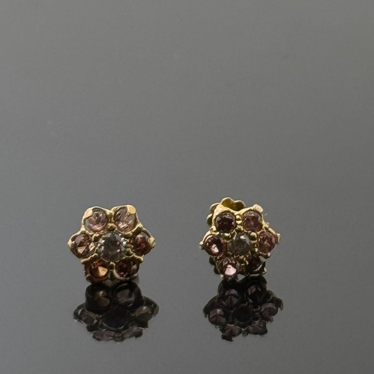 18K Solid Gold Fancy Studs ES257