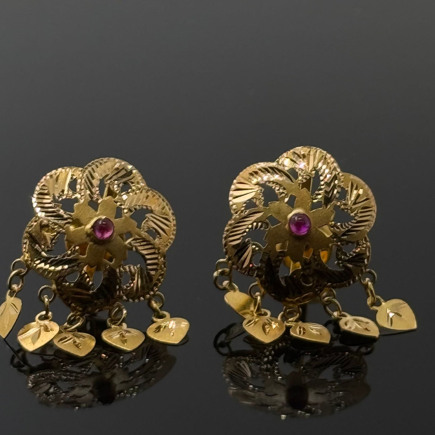 22K Solid Gold Fancy Studs ES282
