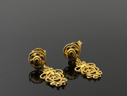 22K Solid Gold Fancy Studs ES296