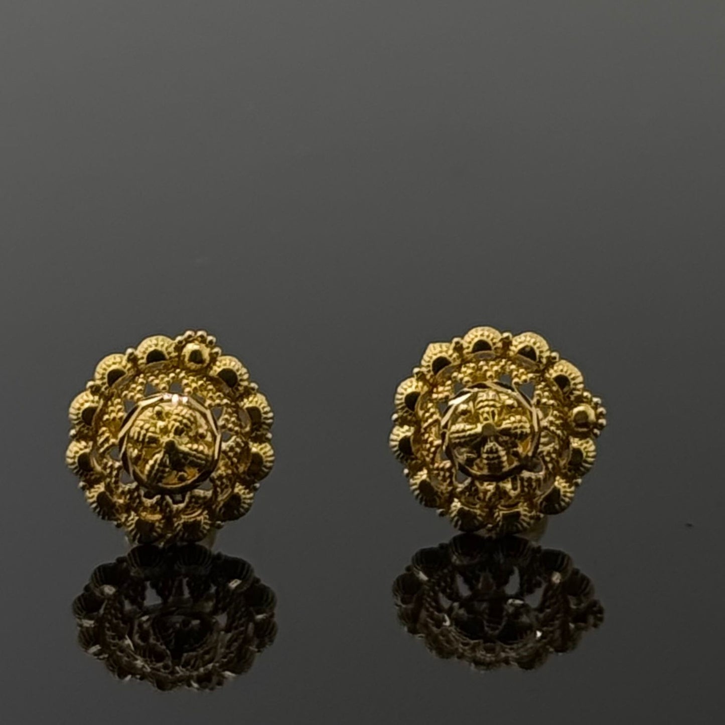 22K Solid Gold Fancy Studs ES298