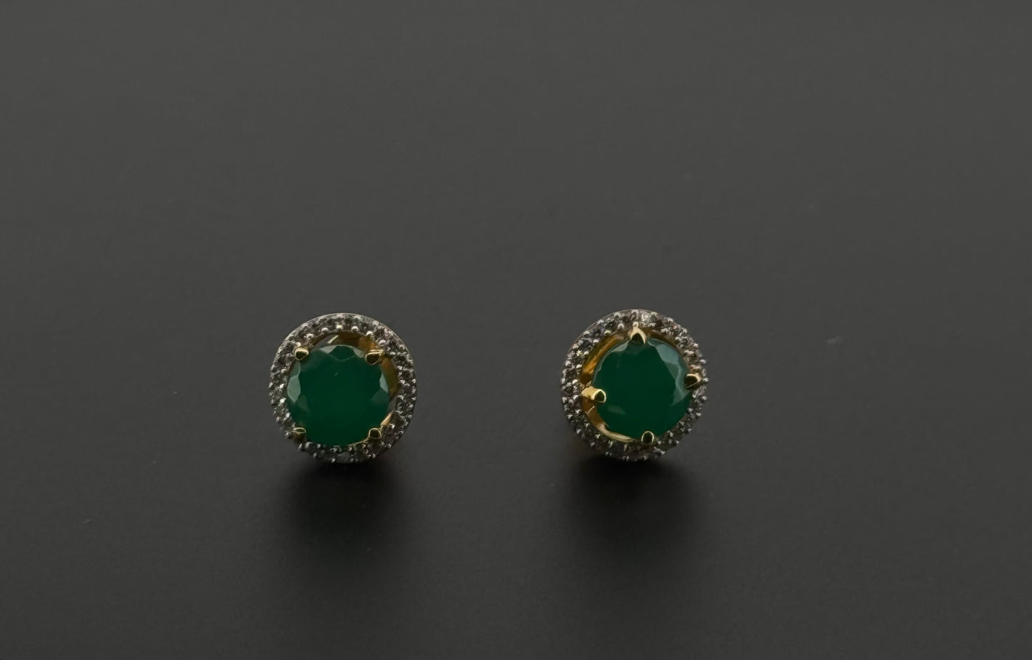 22K Solid Gold Fancy Studs ES327