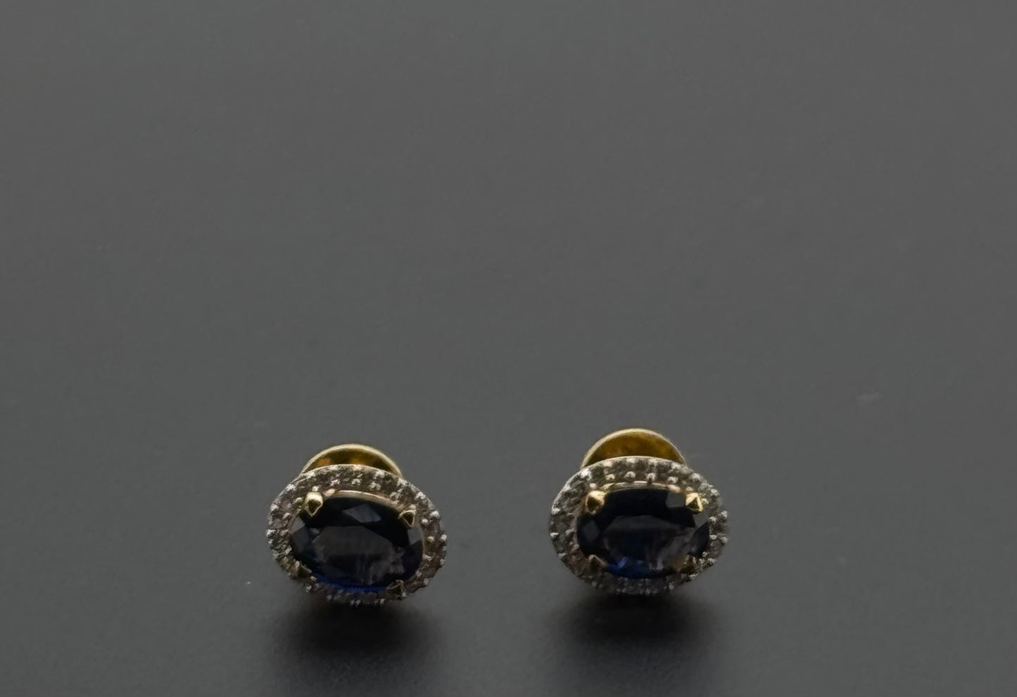 22K Solid Gold Fancy Studs ES332