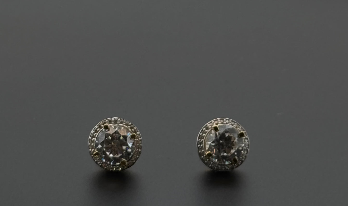 22K Solid Gold Fancy Studs ES333