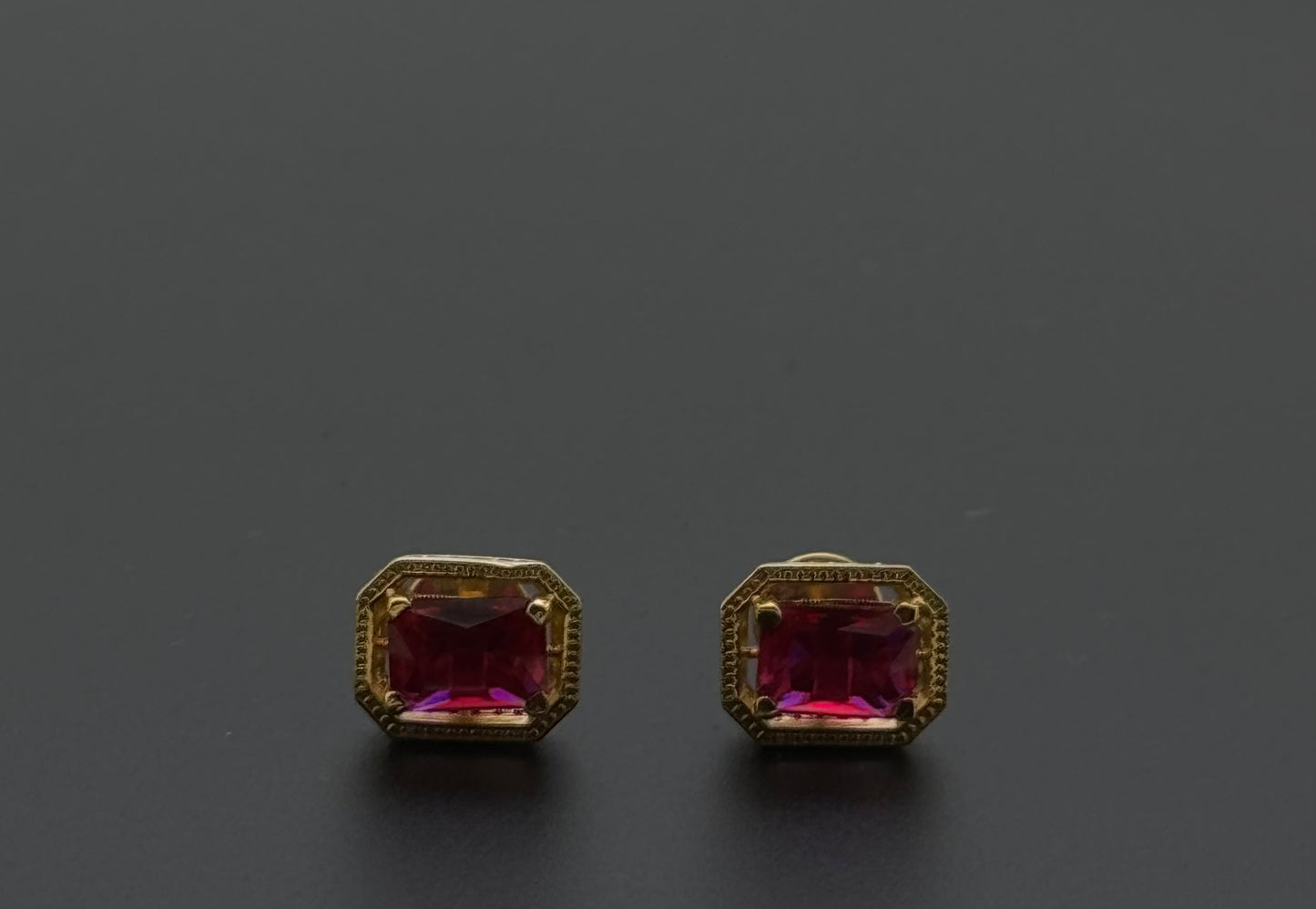 22K Solid Gold Fancy Studs ES340