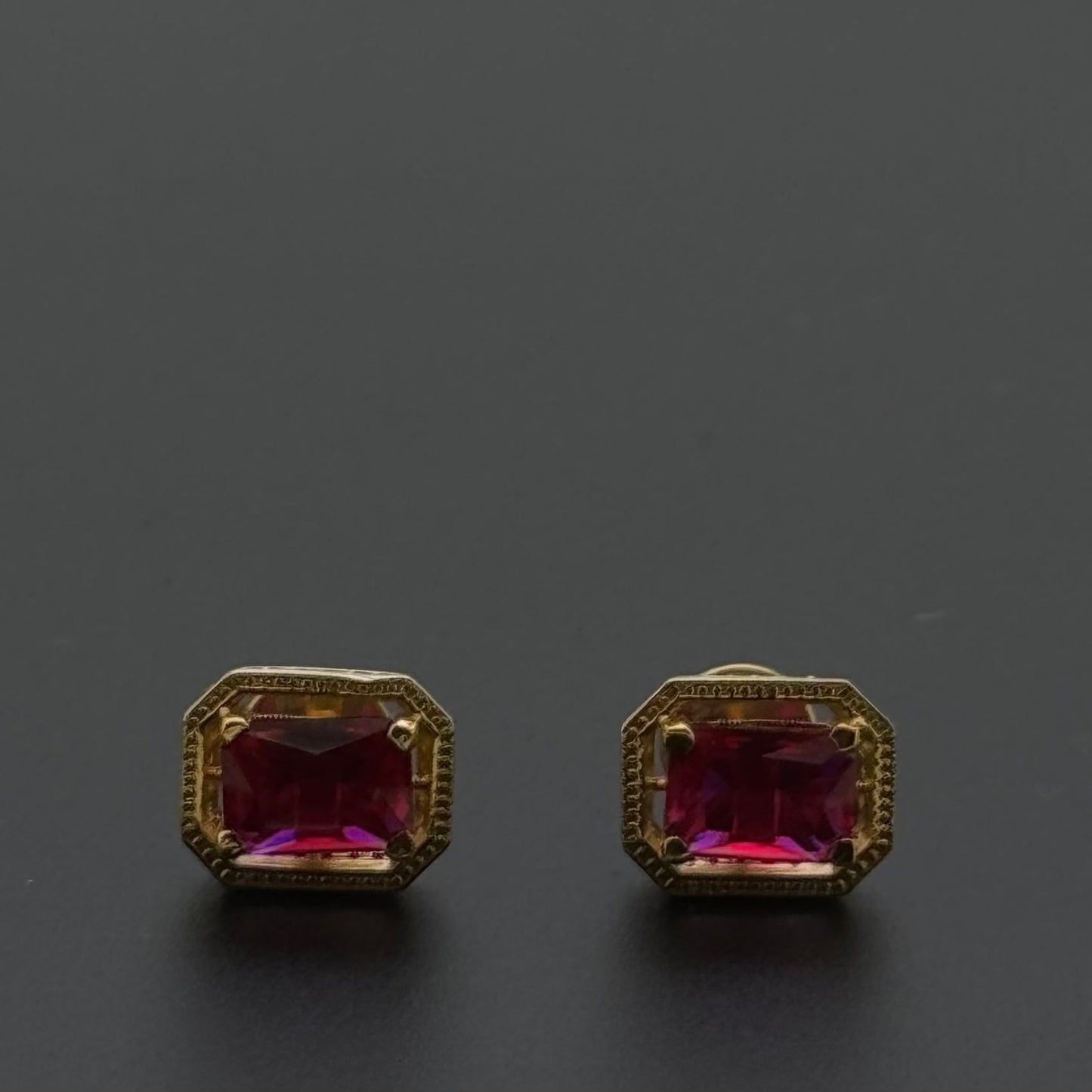22K Solid Gold Fancy Studs ES340
