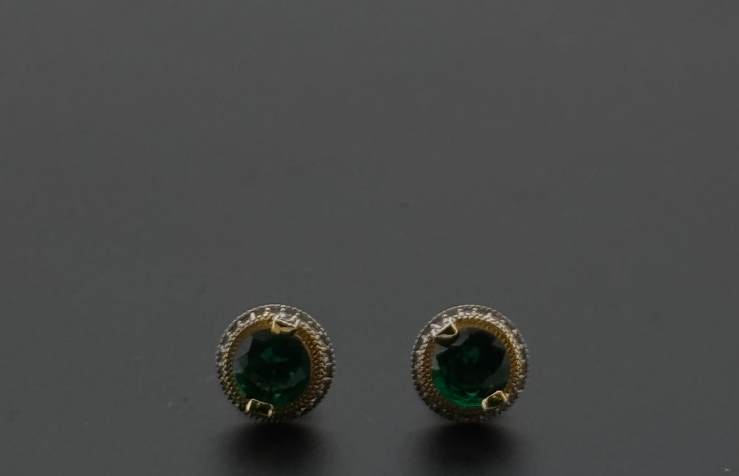 22K Solid Gold Fancy Studs ES362