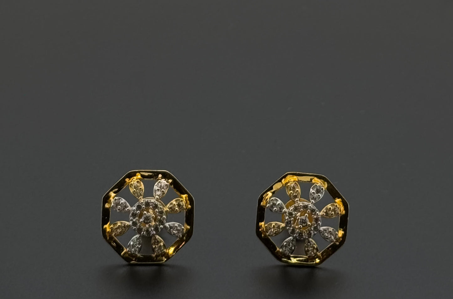 22K Solid Gold Fancy Studs ES371