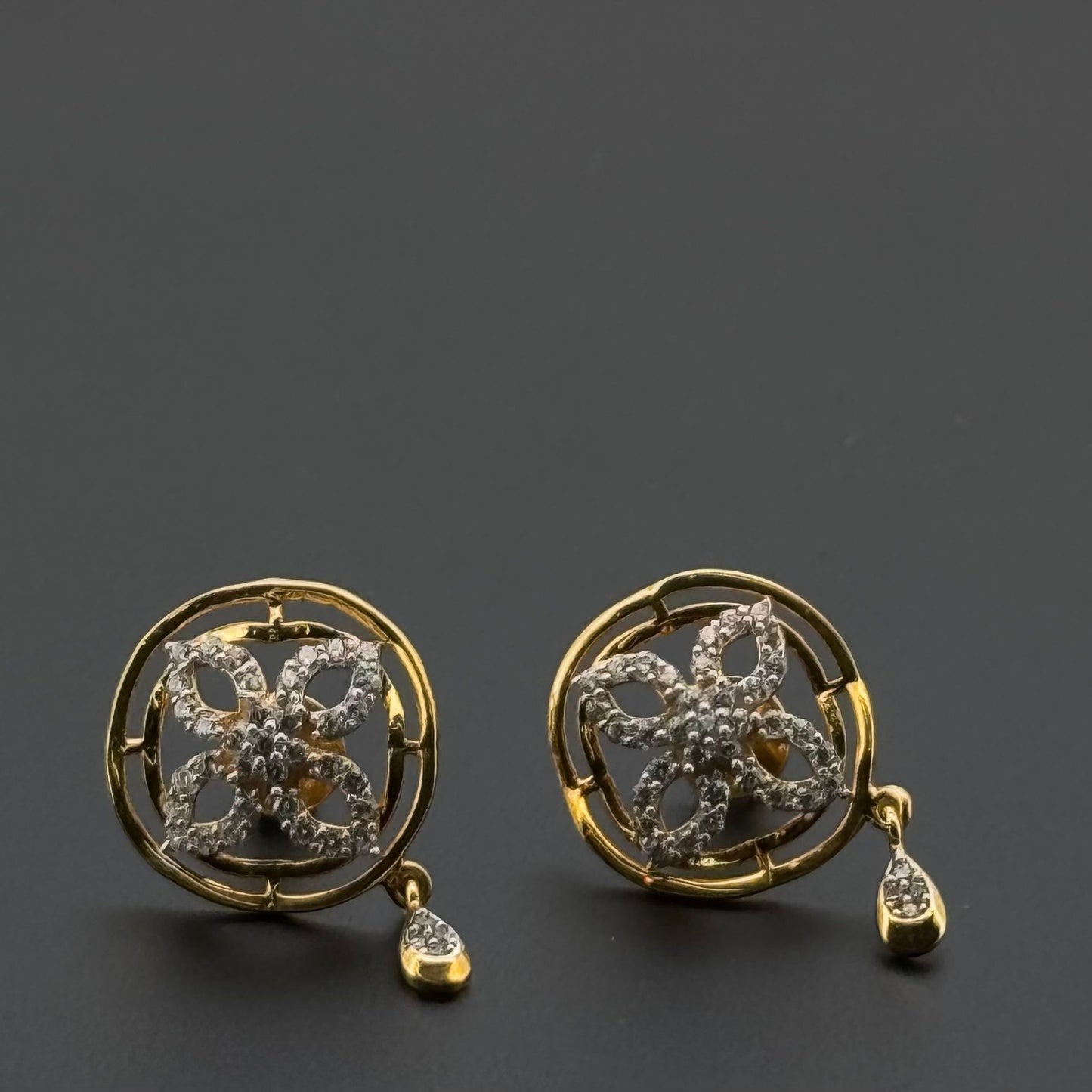 22K Solid Gold Fancy Studs ES375