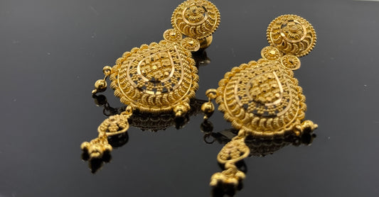 22K Solid Gold Fancy Studs ES38