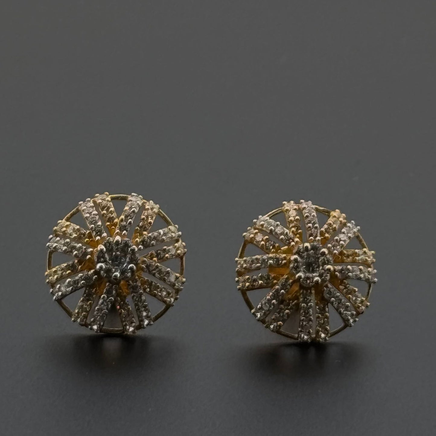 22K Solid Gold Fancy Studs ES385