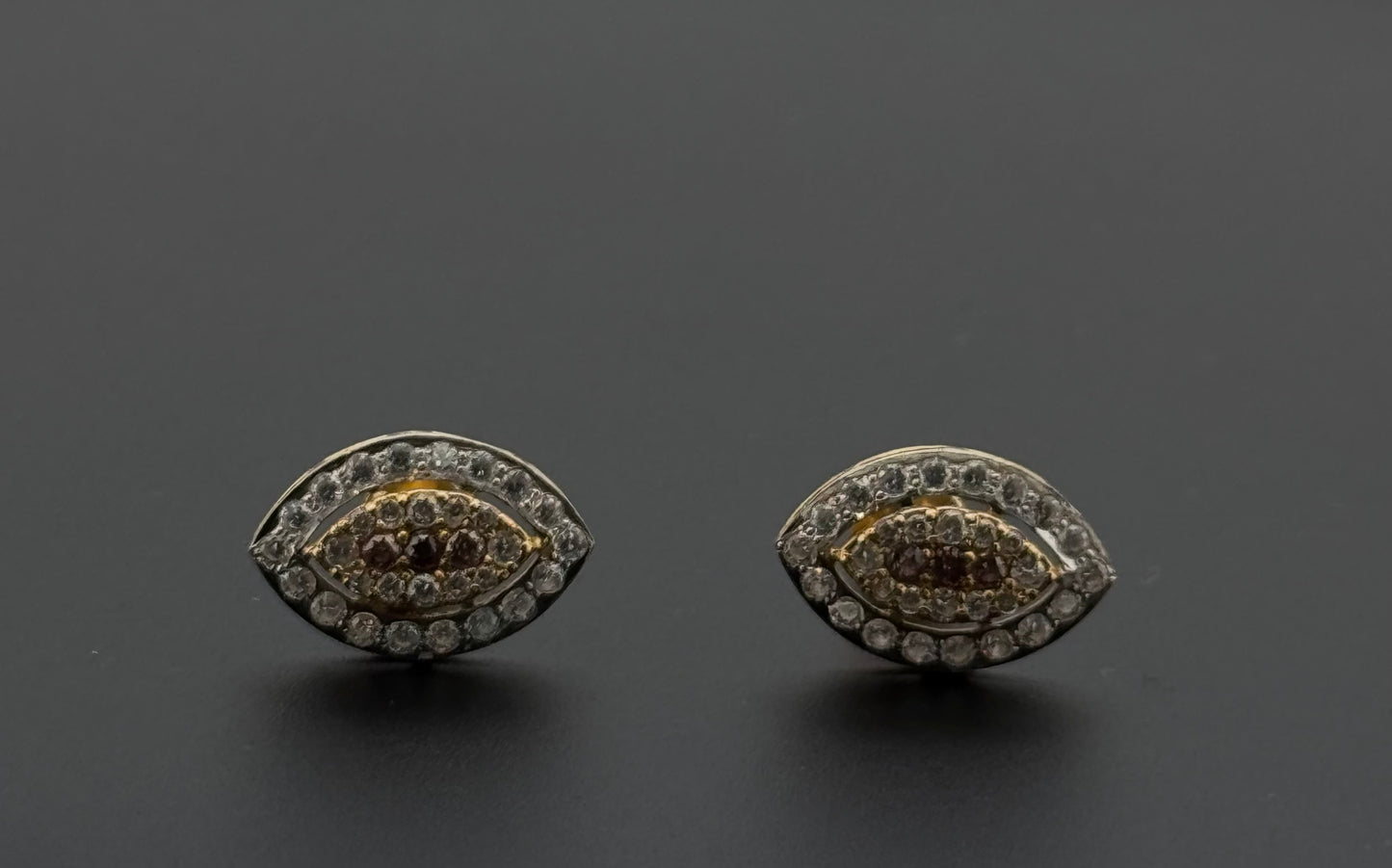 22K Solid Gold Fancy Studs ES396