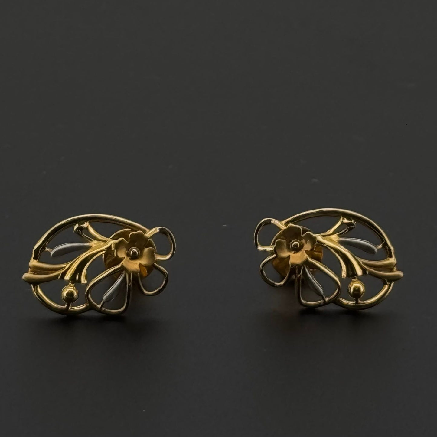 22K Solid Gold Fancy Studs ES466