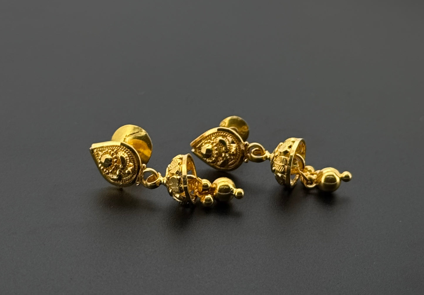 22K Solid Gold Fancy Studs ES487