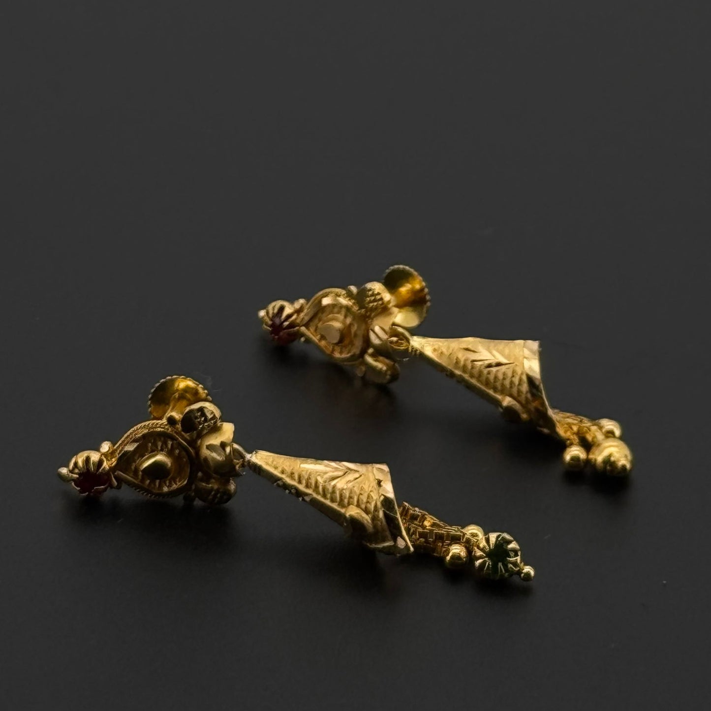 22K Solid Gold Fancy Studs ES506
