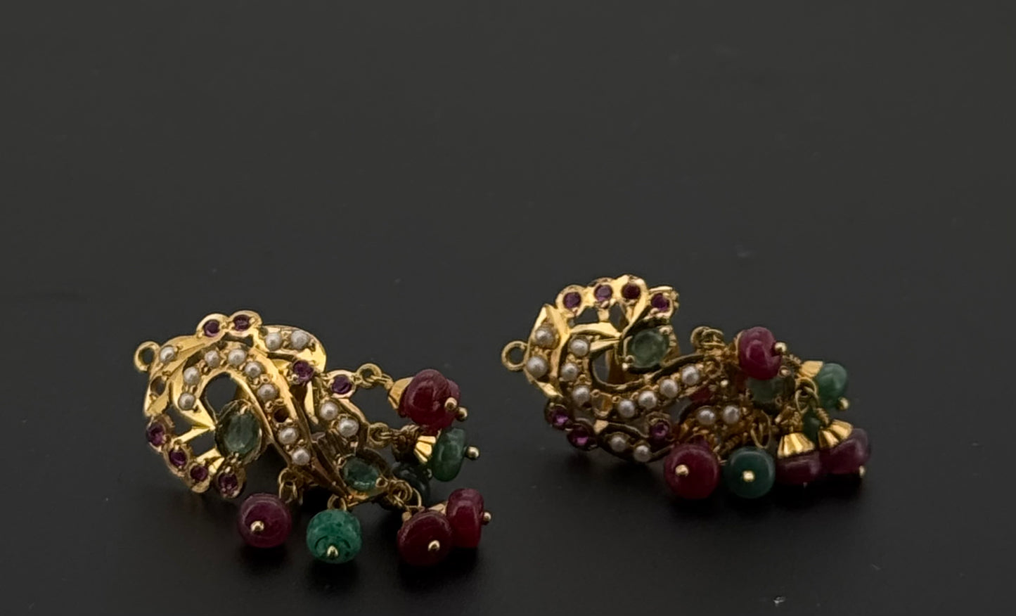 22K Solid Gold Fancy Studs ES518