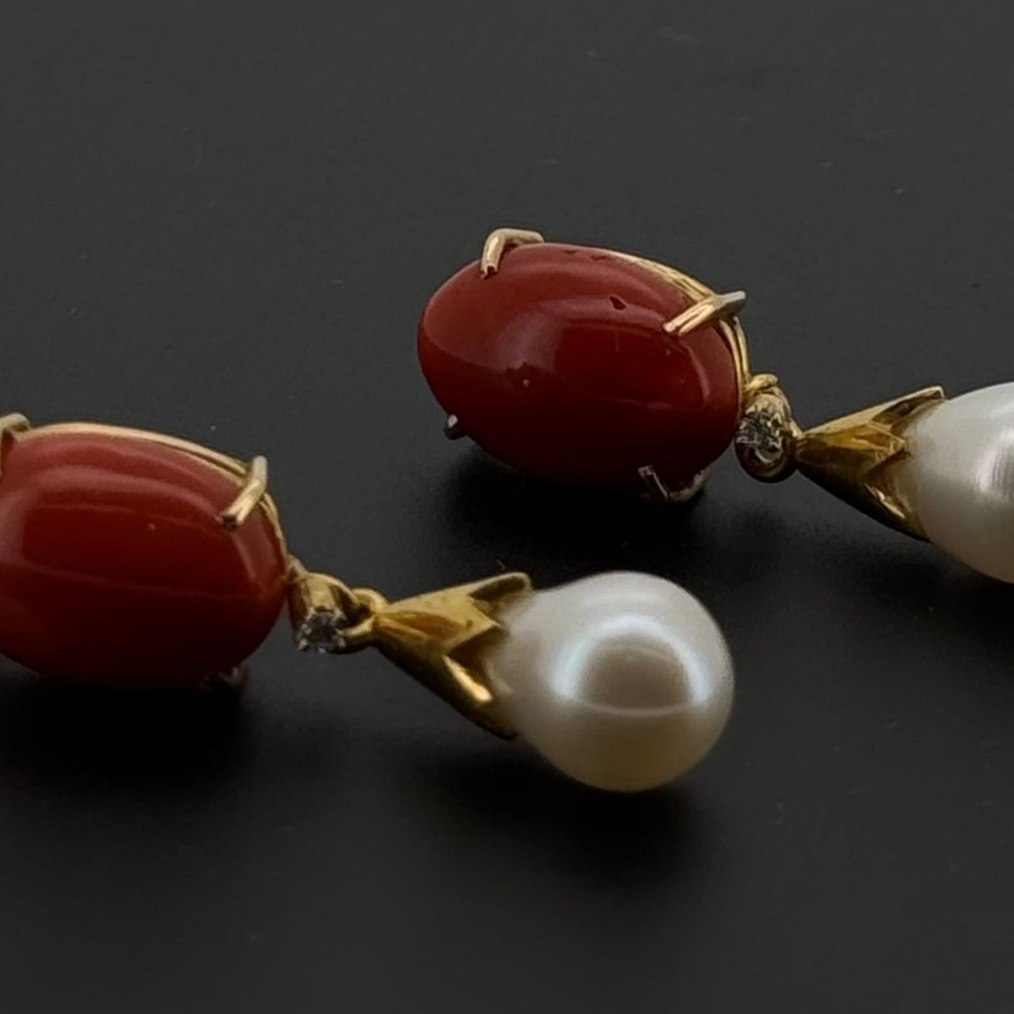 22K Solid Gold Fancy Studs ES523