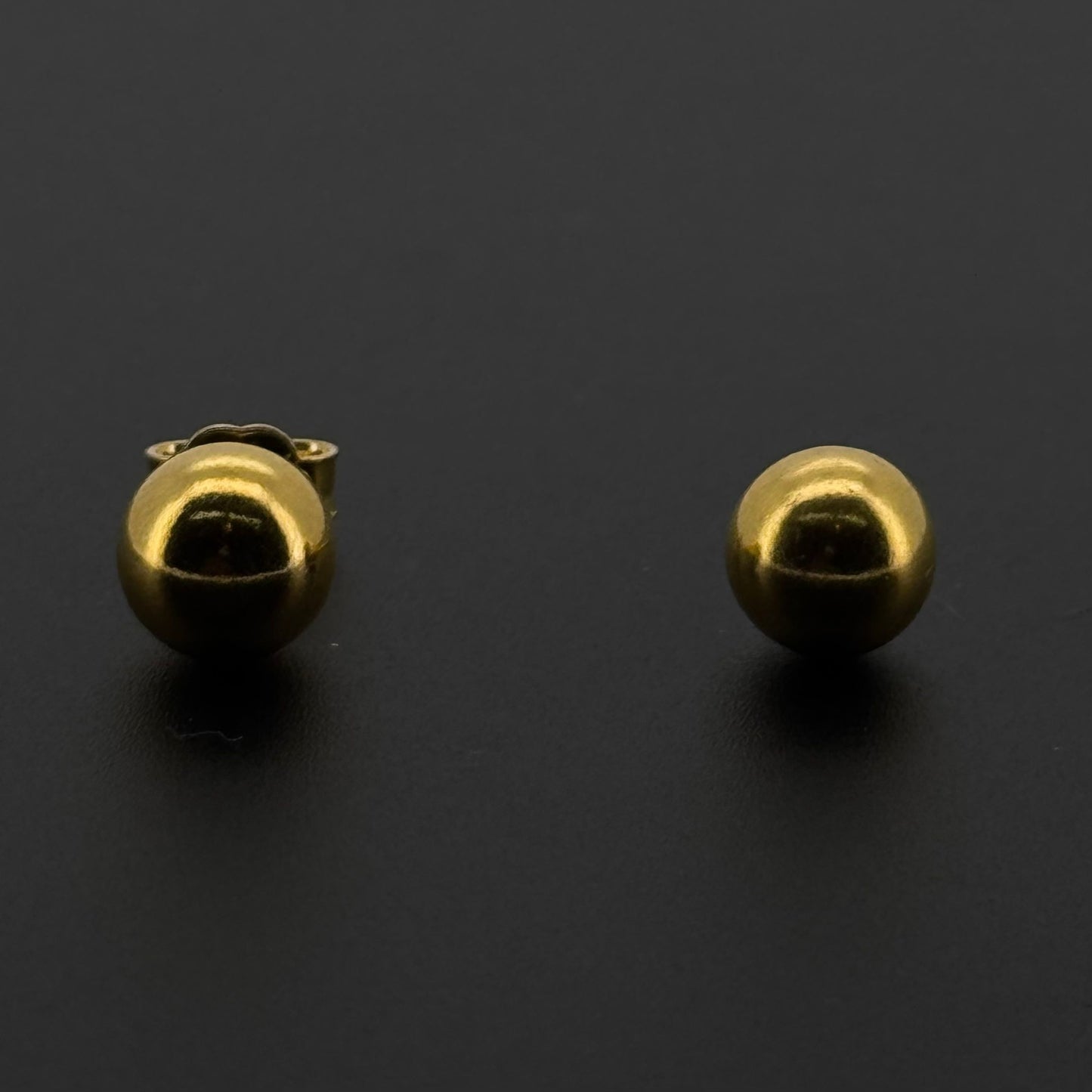 22K Solid Gold Fancy Studs ES548
