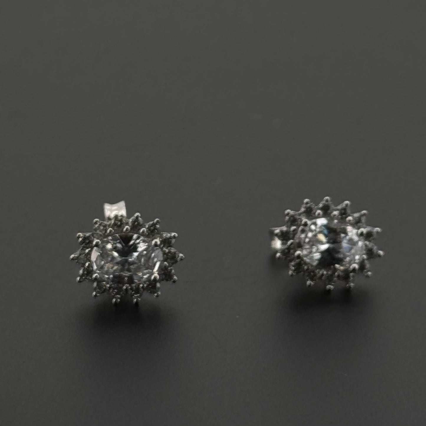 10K Solid Gold Fancy Studs ES572
