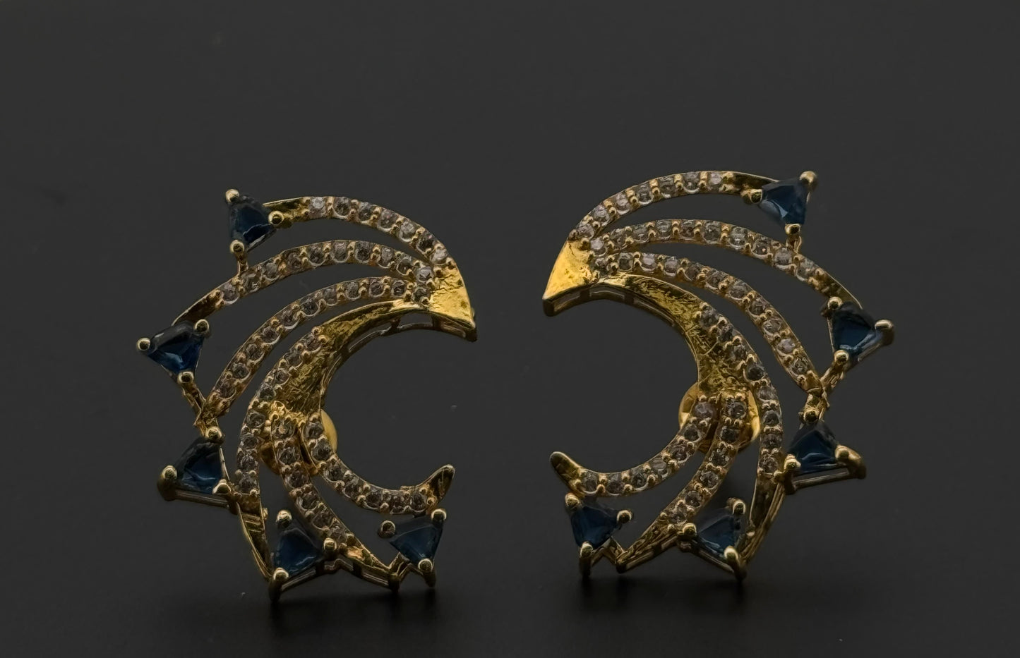 22K Solid Gold Fancy Studs ES614