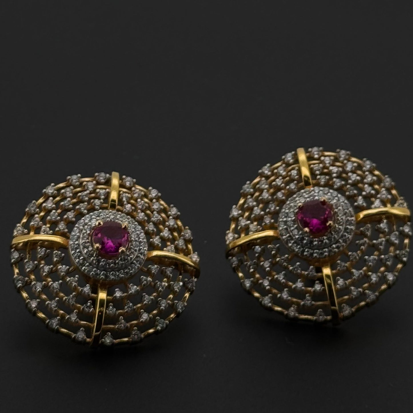 22K Solid Gold Fancy Studs ES624