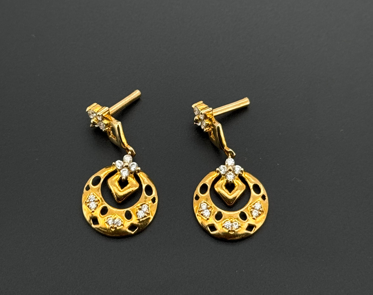 22K Solid Gold Fancy Studs ES640
