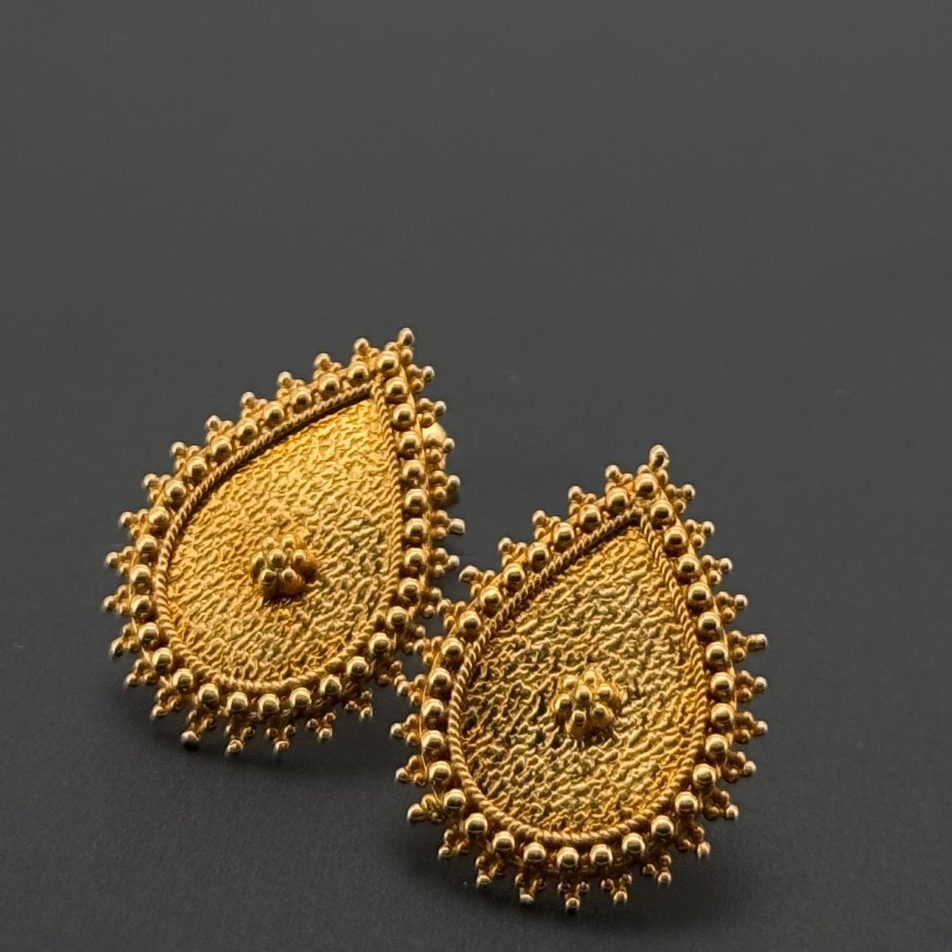 21K Solid Gold Fancy Studs ES661