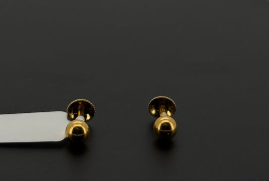 22K Solid Gold Fancy Studs ES669