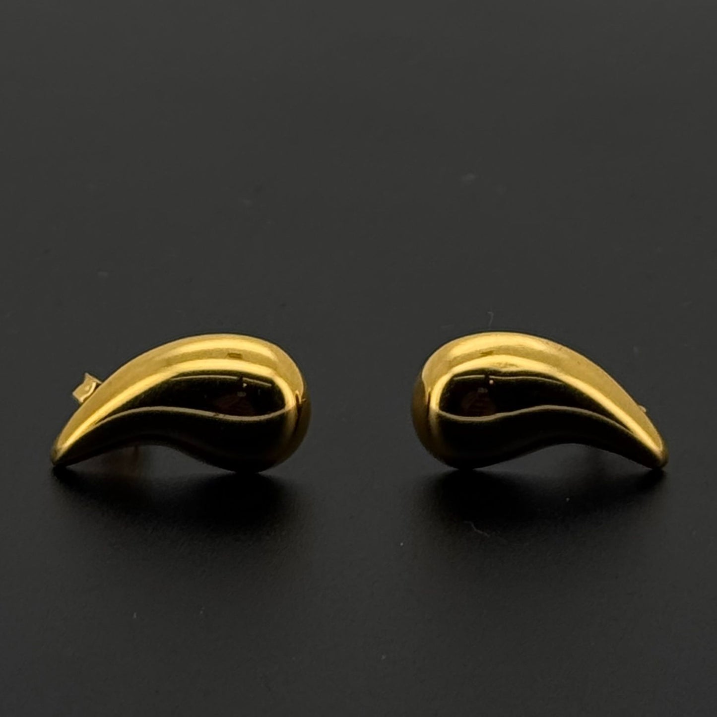 22K Solid Gold Fancy Studs ES703