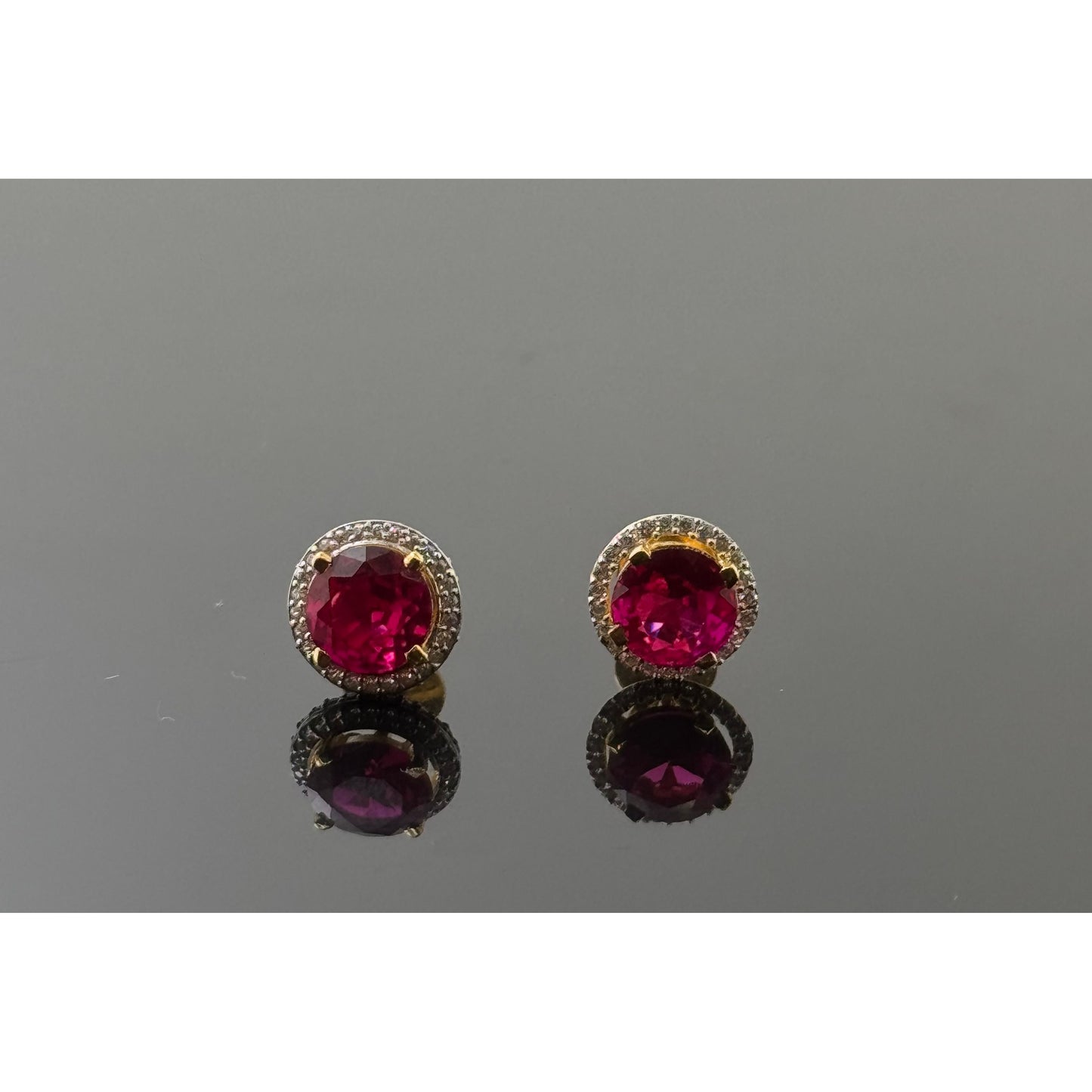 22K Solid Gold Fancy Studs ES73