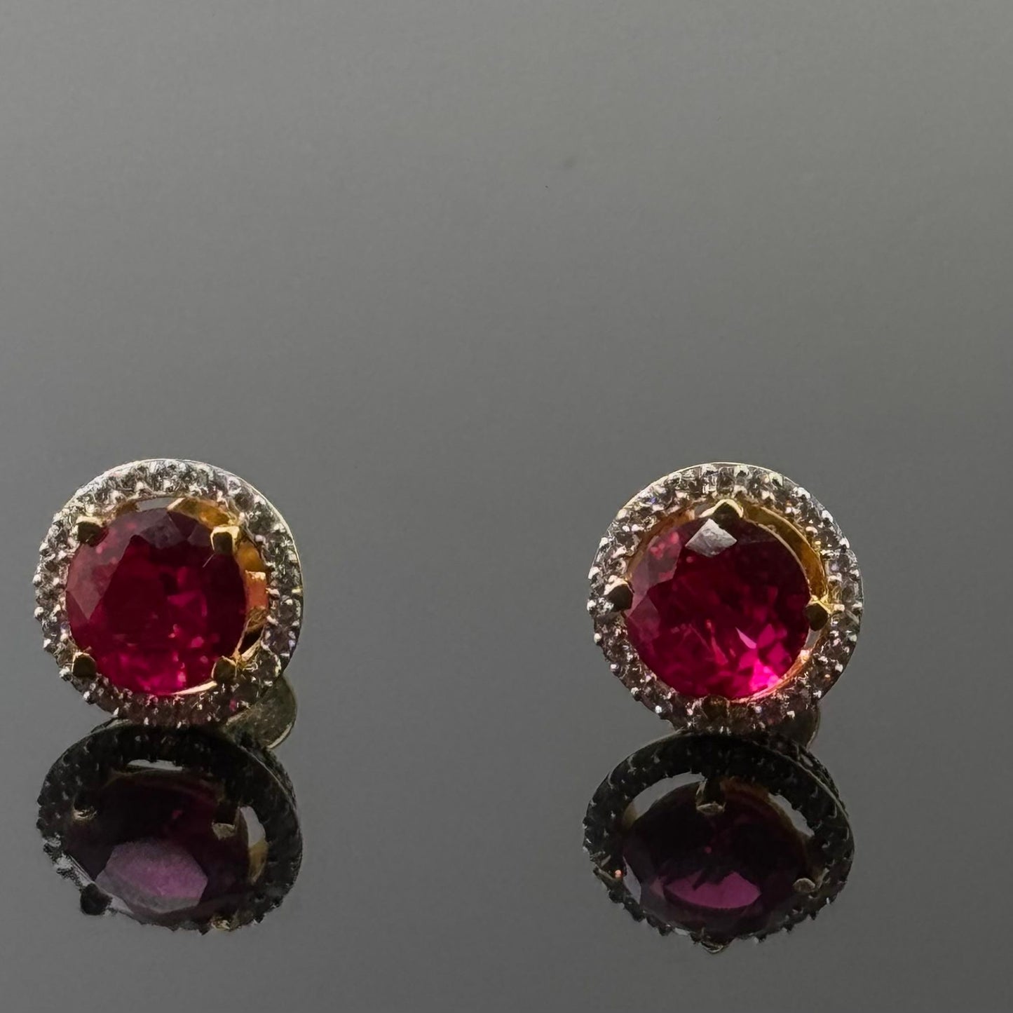22K Solid Gold Fancy Studs ES76
