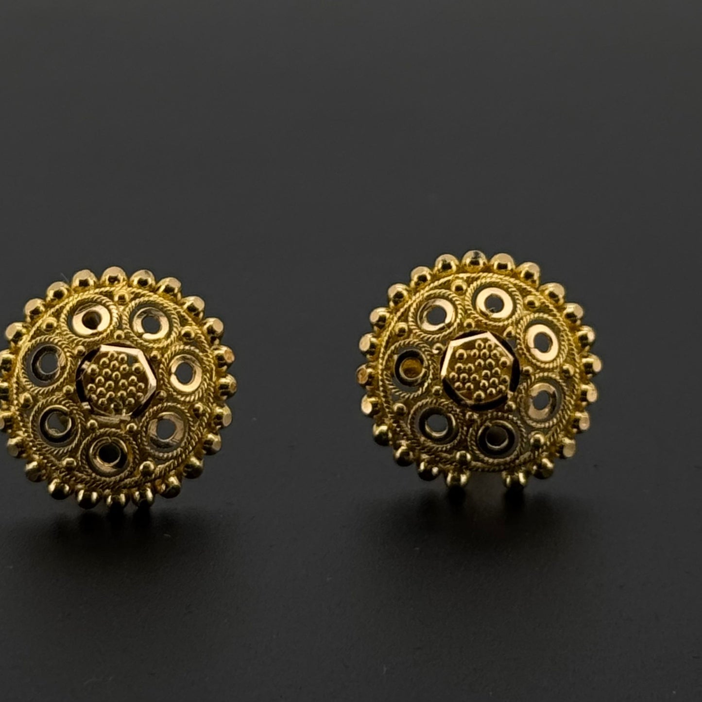 22K Solid Gold Fancy Studs ES779