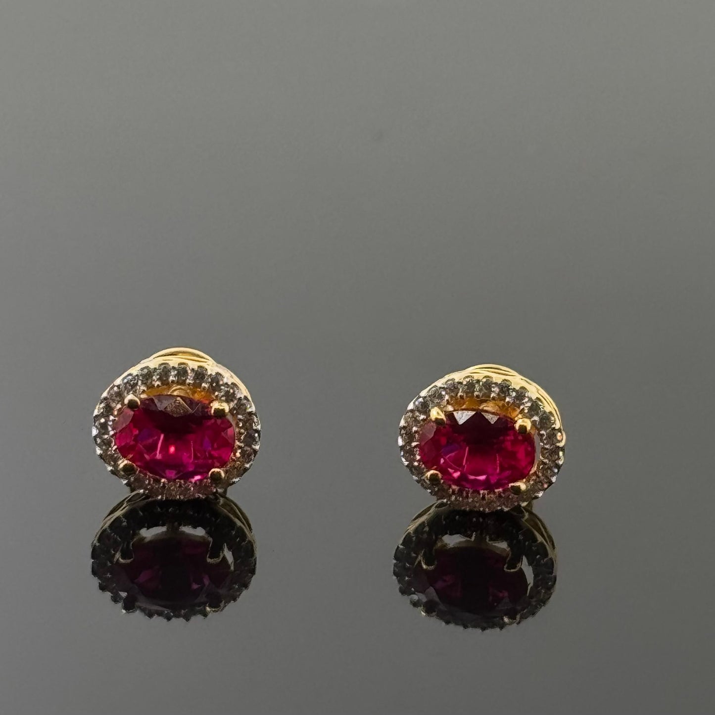 22K Solid Gold Fancy Studs ES78