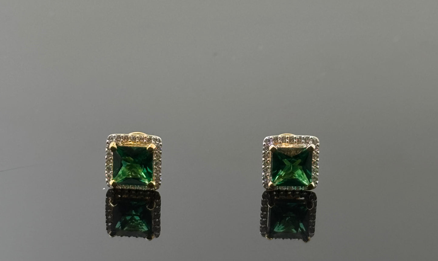 22K Solid Gold Fancy Studs ES88