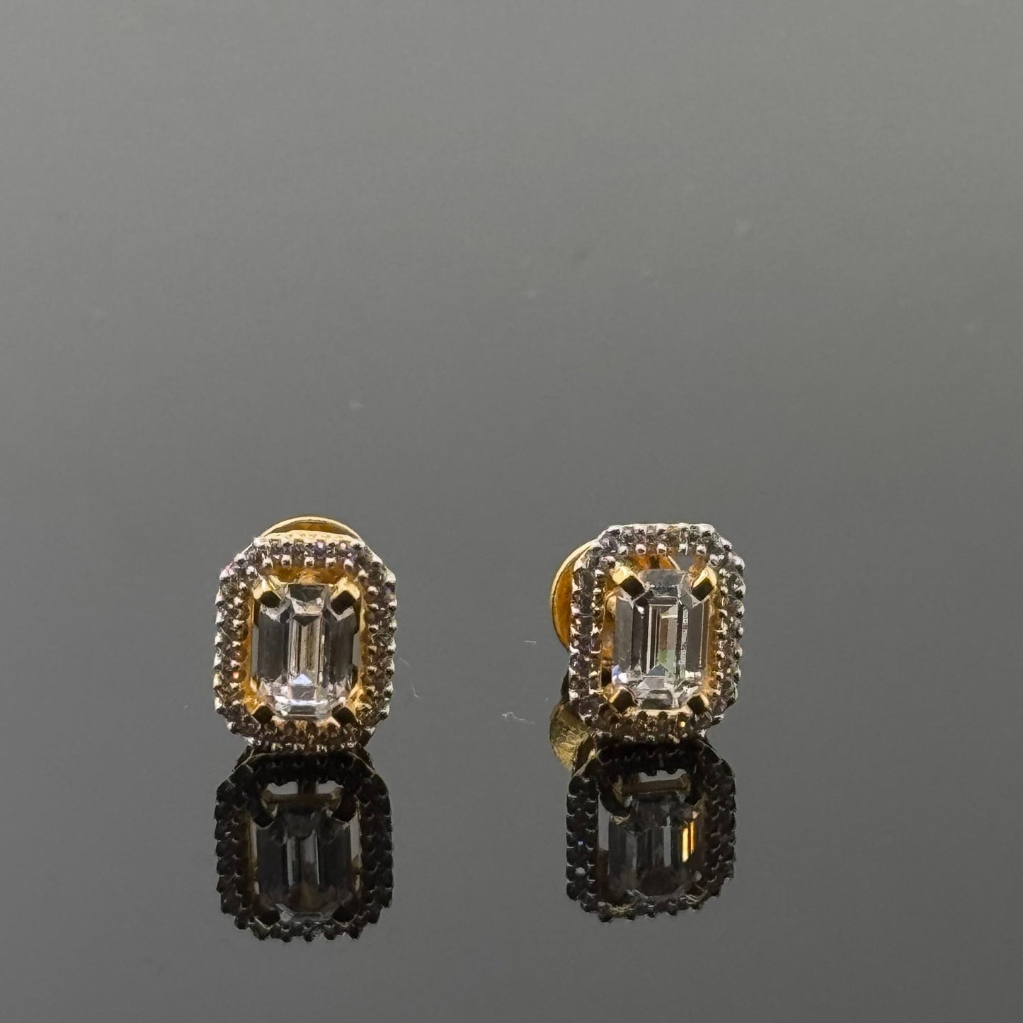 22K Solid Gold Fancy Studs ES96