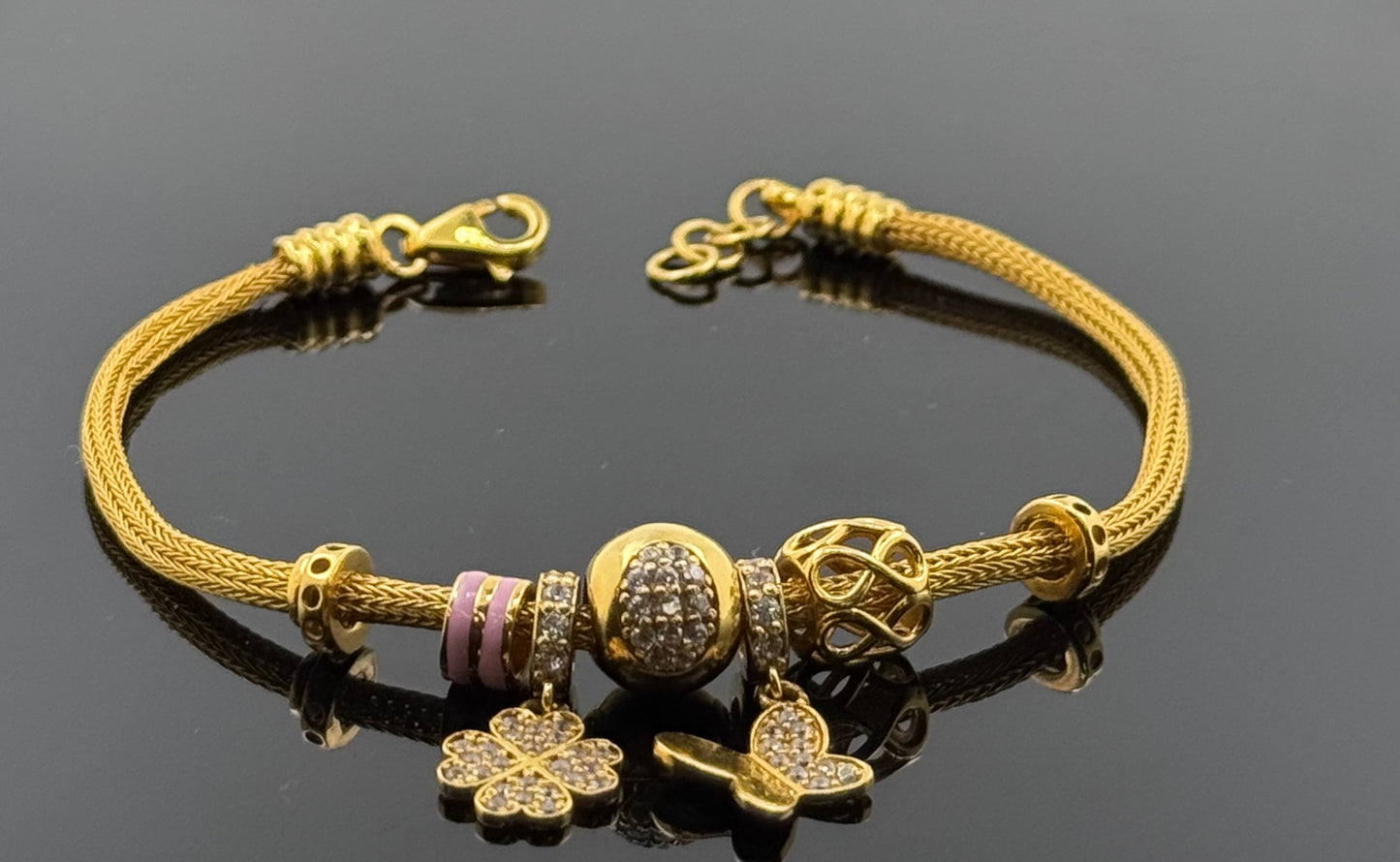 22k Solid Gold Ladies Simple Bracelet GB152