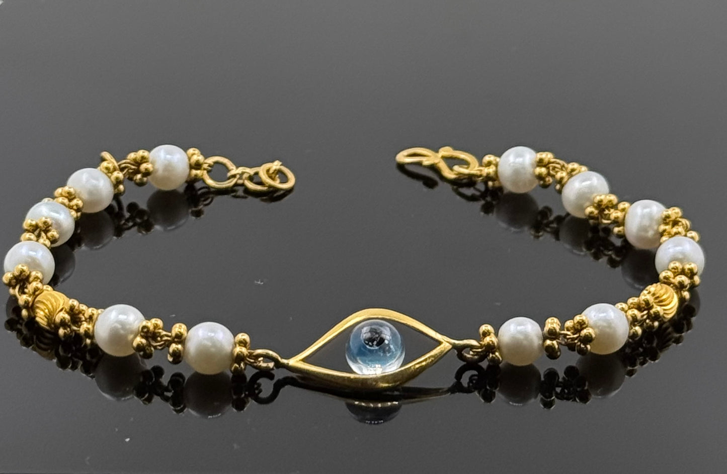 22k Solid Gold Ladies Simple Bracelet GB154