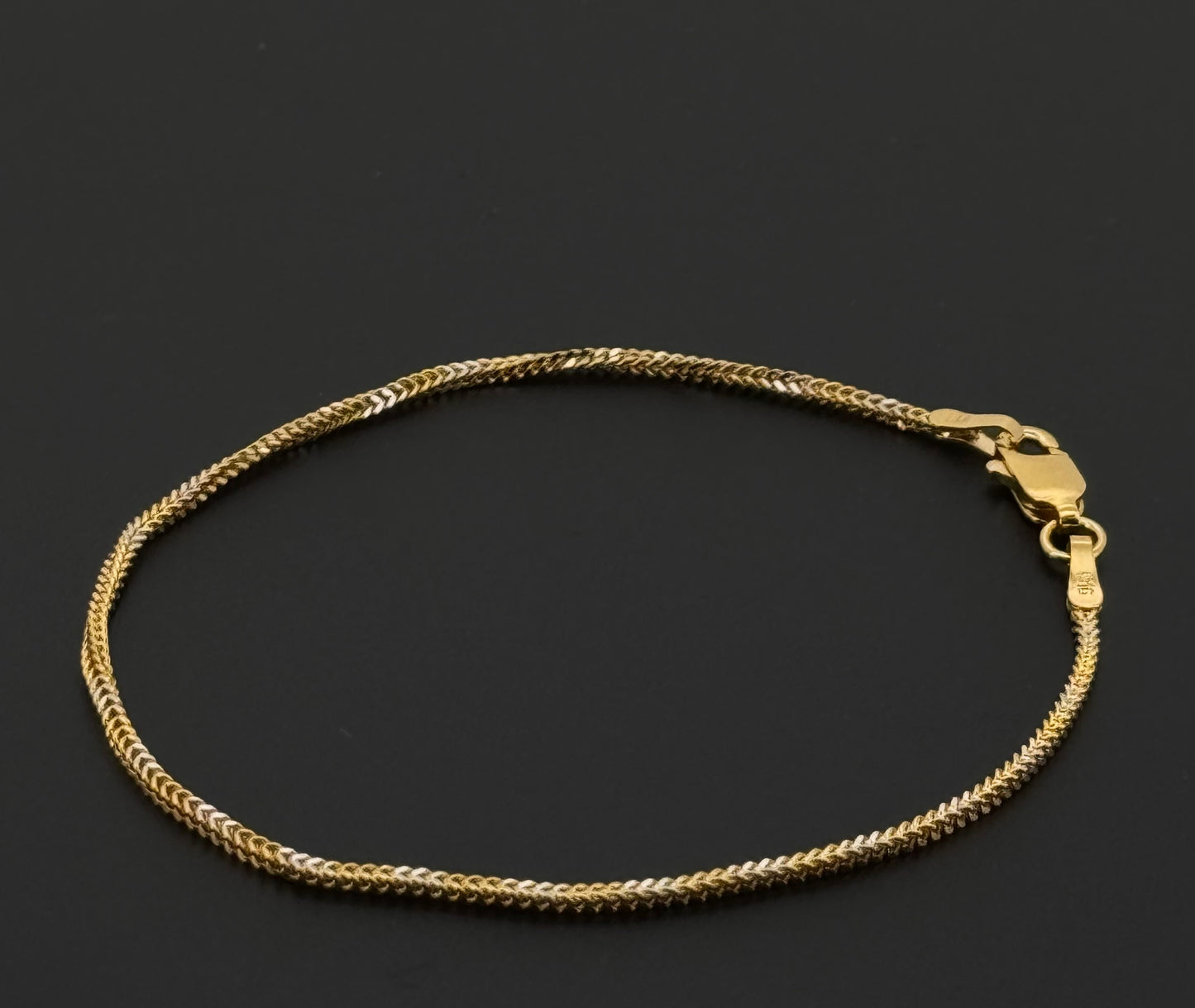 22k Solid Gold Ladies Simple Bracelet GB498