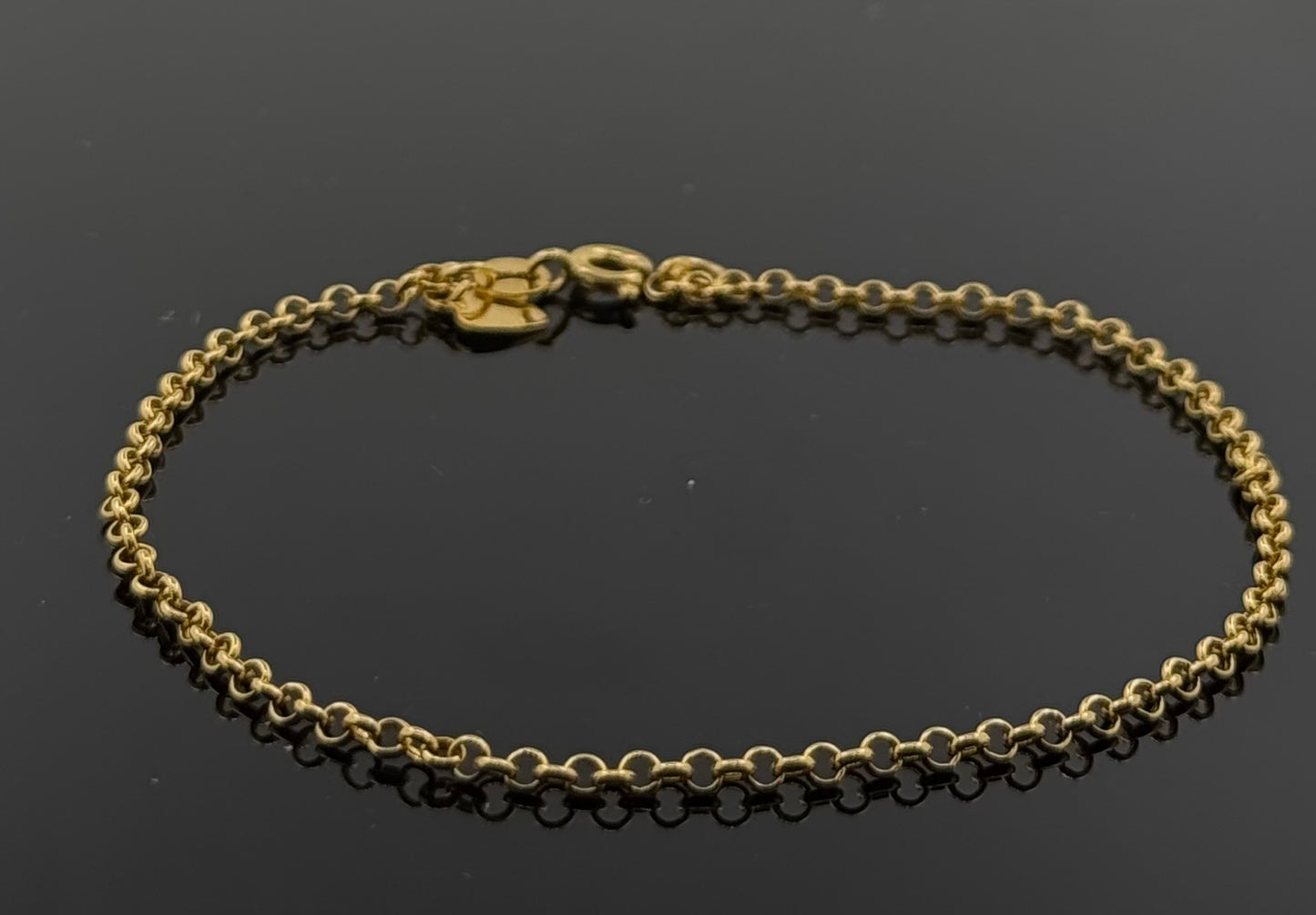 22k Solid Gold Ladies Simple Bracelet GB87