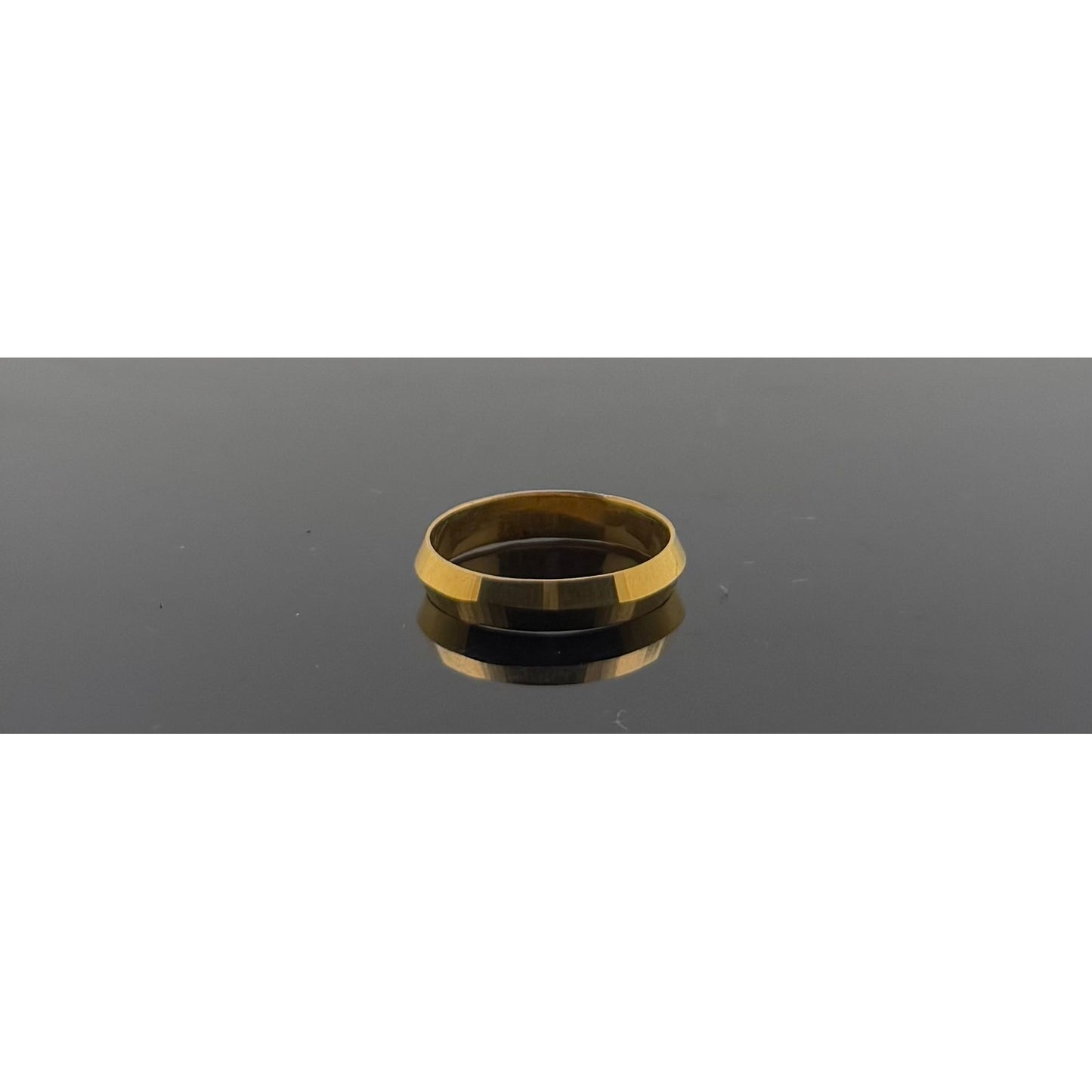 22k Solid Gold Ladies Simple Ring GR1097