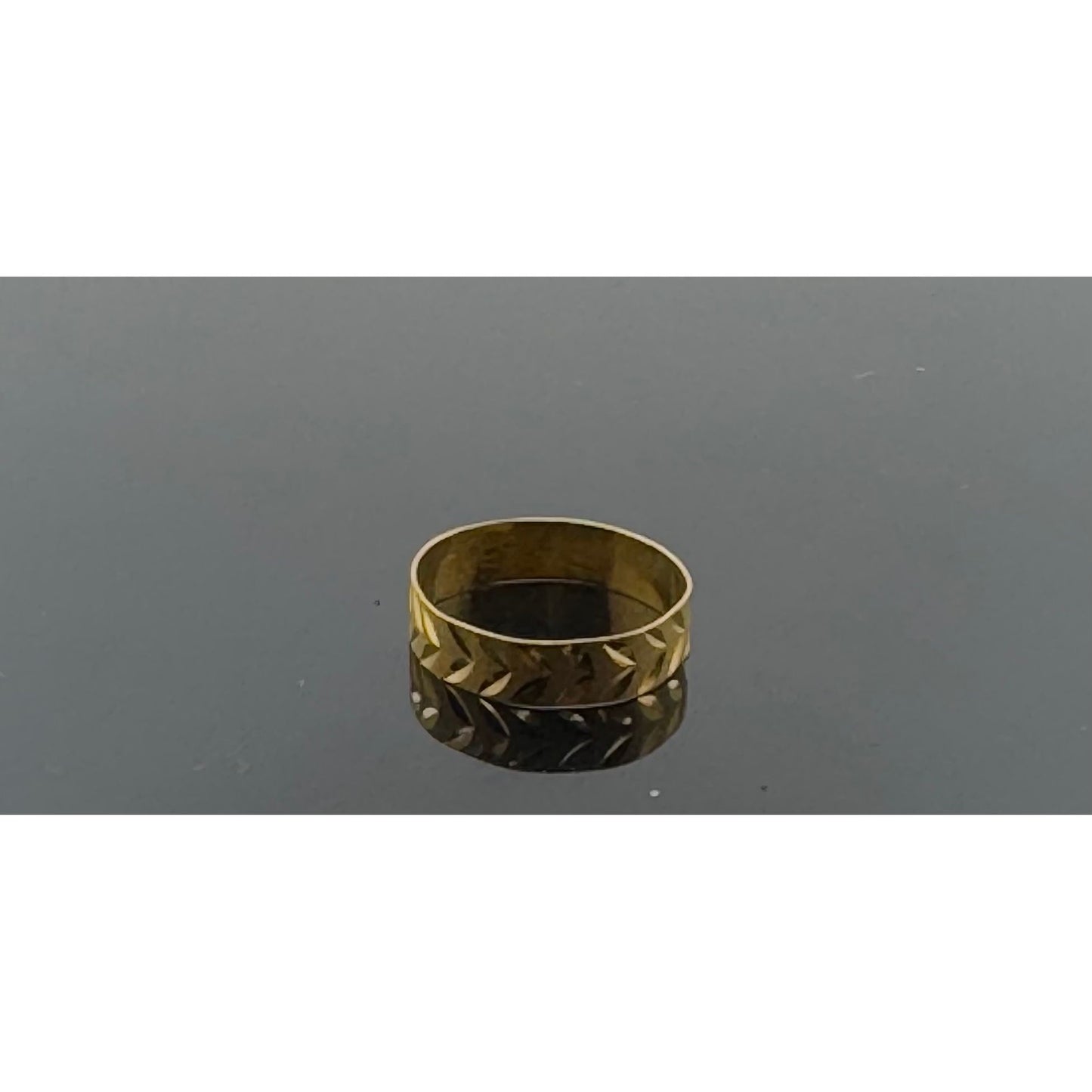 22k Solid Gold Ladies Simple Ring GR1168